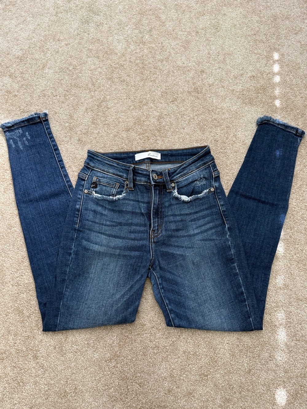 KanCan Distressed Dark Wash Skinny Jeans Raw Hem Size 5/26